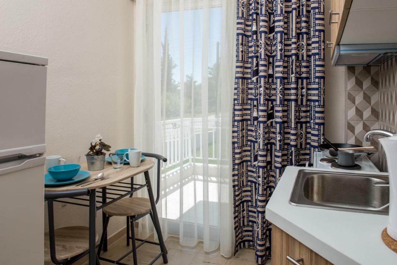 Georgalas Rest Apartments Nea Kallikrateia Экстерьер фото